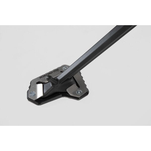 SW-MOTECH Base maggiorata per cavalletto laterale Nero/Argento. Trium Tiger 1200/ Explorer (15-).